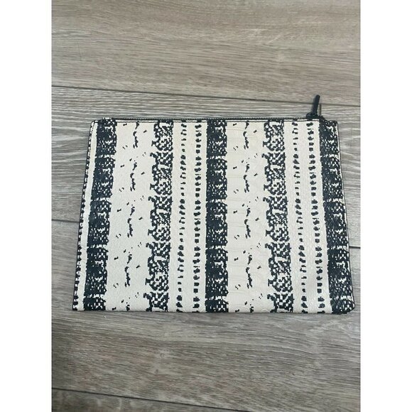 DANIELLE NICOLE SNAKE EMBOSSED CLUTCH Wallet Purse Bag - Picture 6 of 8